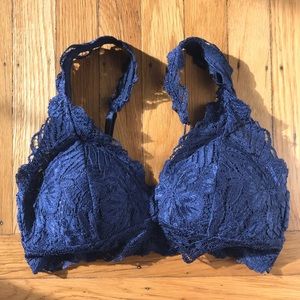 NWOT Aerie Lace Bralette S